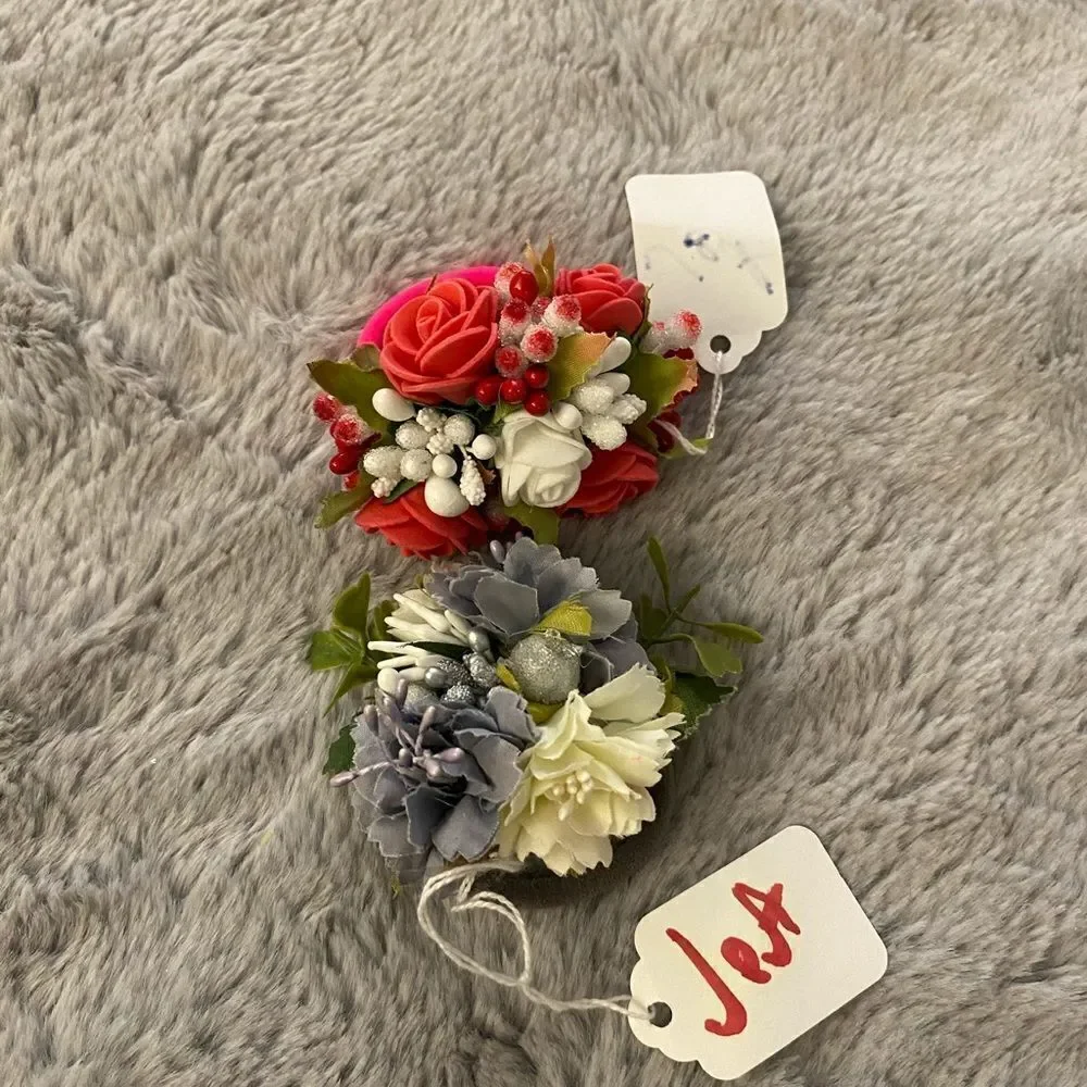 Hair accessories ( set of 2)